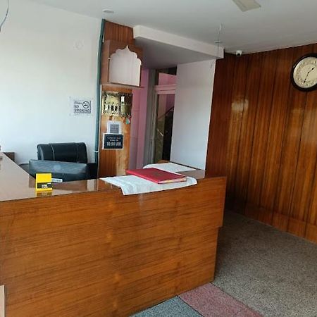 Om Hotel Rohtak Esterno foto